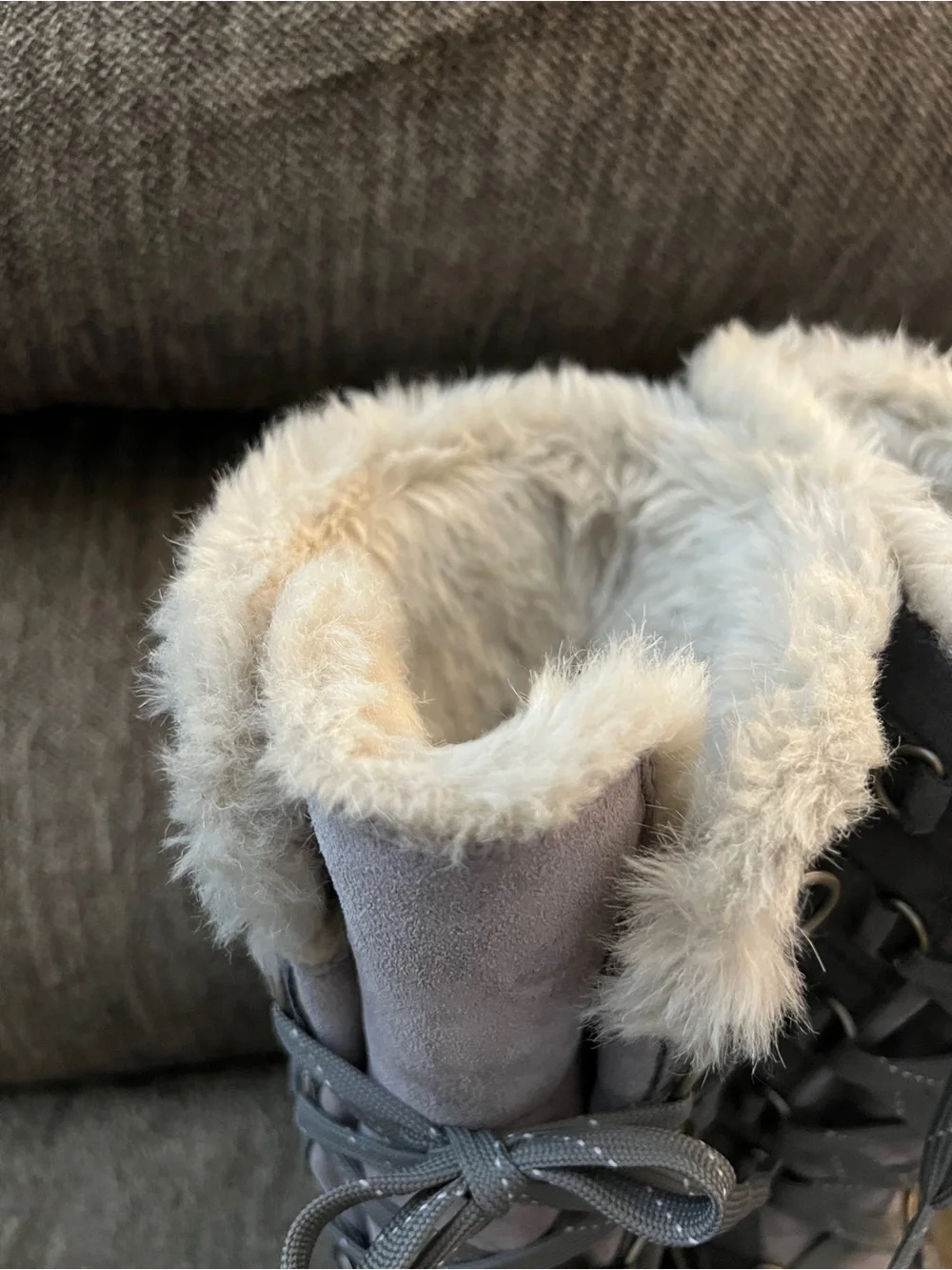 New SOREL Tivoli High II Suede Snow Boots - Charcoal Grey - Women's Size 7 NWOB